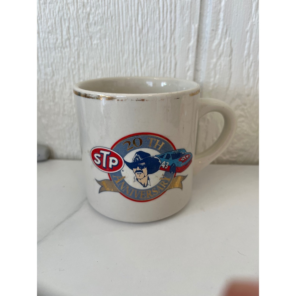 VTG STP 20th Anniversary‎ Mug Richard Petty 43 NASCAR Racing Souvenir
